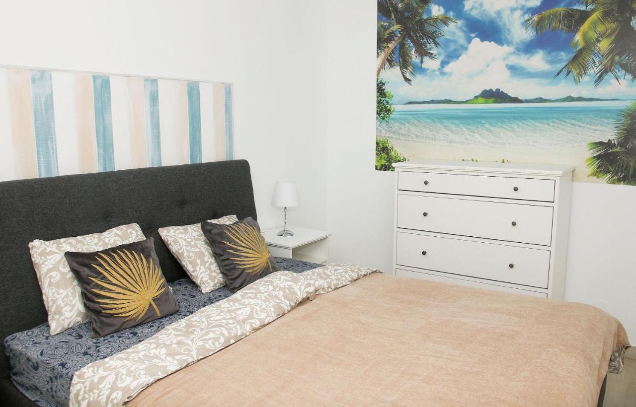 Family Apartment Walking Distance To The Sea And All Amenities Sitio de Calahonda Exteriör bild