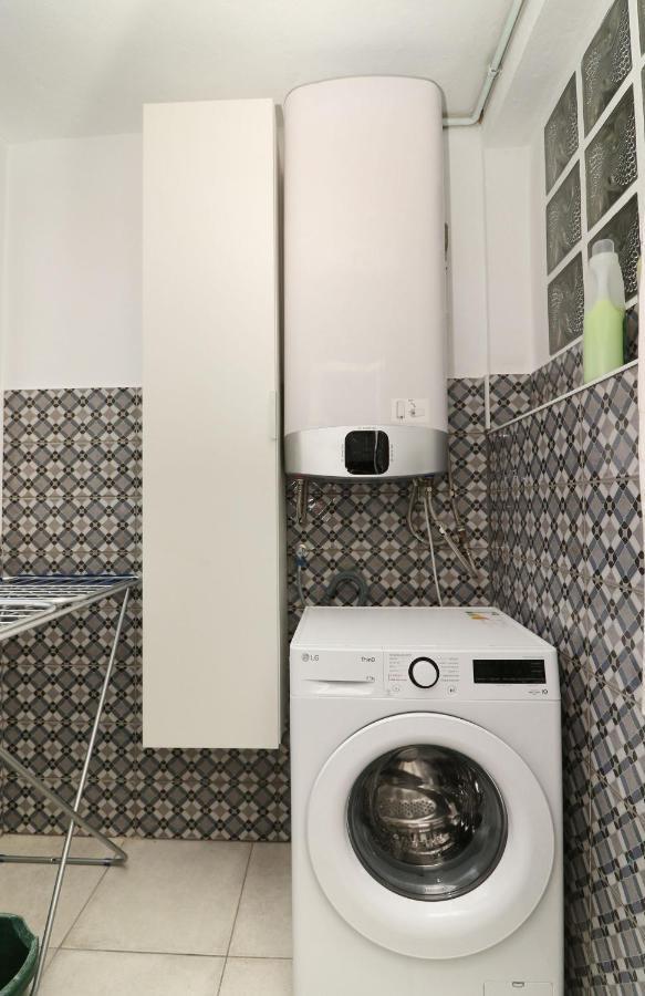 Family Apartment Walking Distance To The Sea And All Amenities Sitio de Calahonda Exteriör bild